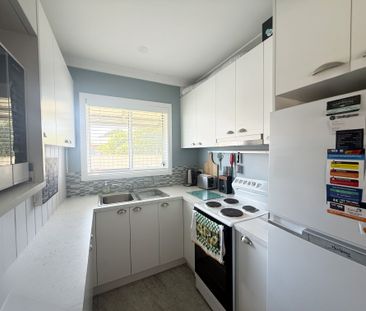 Charming Coastal Retreat At Greenwell Point - Photo 4