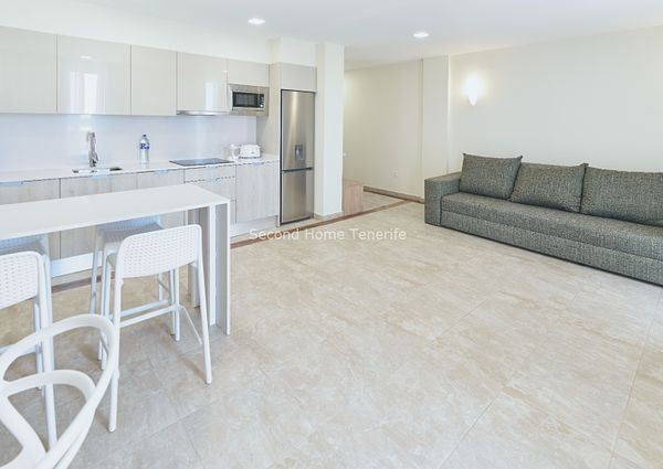Beautiful New and modern 2 bedroom apartments for rent in Palm mar