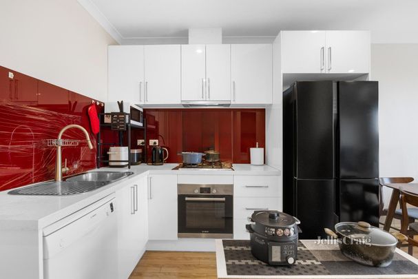 2/372 Burwood Highway, Burwood - Photo 1