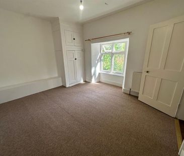 5 bedroom detached house to rent - Photo 3