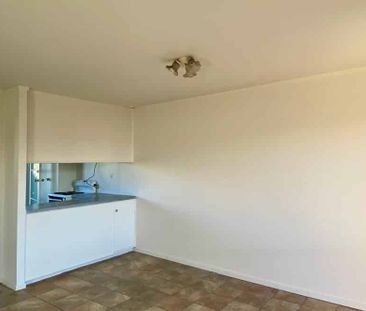 2 BRM, 1 Bathroom Home, In The Heart Of Old Papatoetoe - Photo 3