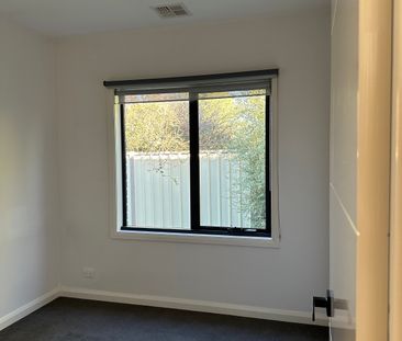 Altona North - Photo 6