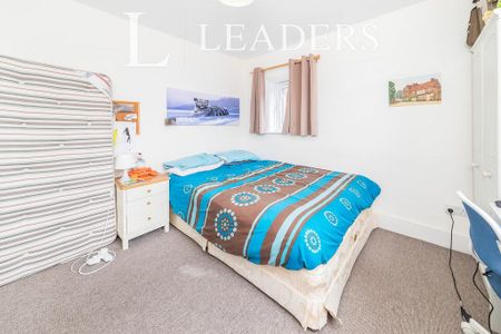 4 bedroom house to rent - Photo 5