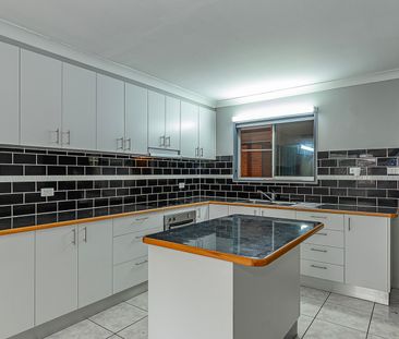 11 Toledo Court, Kirwan QLD 4817 - House For Rent | Domain - Photo 6