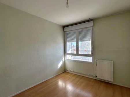 APPARTEMENT T4 78m2 AVEC LOGGIA - Photo 4