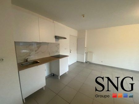 T3 AVEC TERRASSE - Photo 3