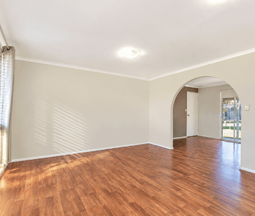 Spacious Family Home with Pool & Expansive 1,124m² Block - Photo 1