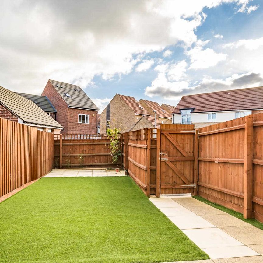 Price £1,850 pcm - Available 12/06/2025 - Unfurnished - Photo 1