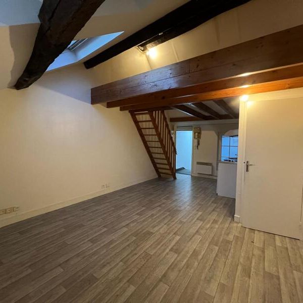 Location Appartement 2 Pièces 26 m² - Photo 1
