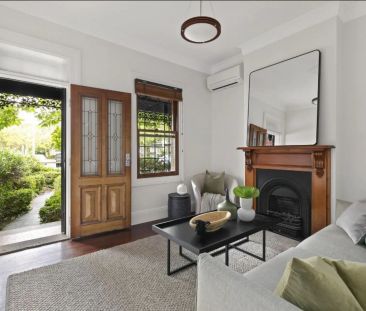 2 Dadley Street, - Photo 1