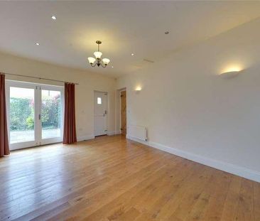 The Stables, Old Severalls Road, Methwold Hythe, Thetford, Norfolk,... - Photo 2