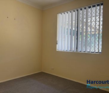 Well-Presented Family Home with Modern Updates - Photo 4