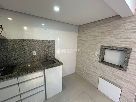 Apartamento com 3 quartos e 133m² para alugar em Passo d'Areia, Porto Alegre. - Foto 4