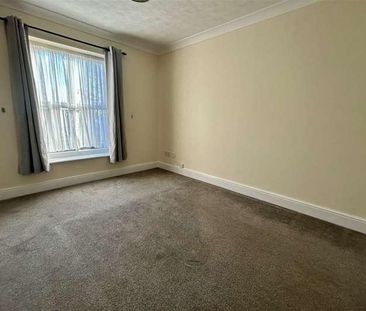 Highfield, SO17 - Photo 3