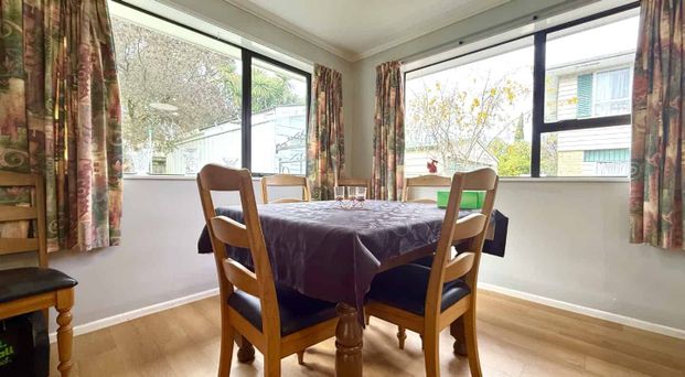 3-Bedroom Home in Totara Park - Photo 1