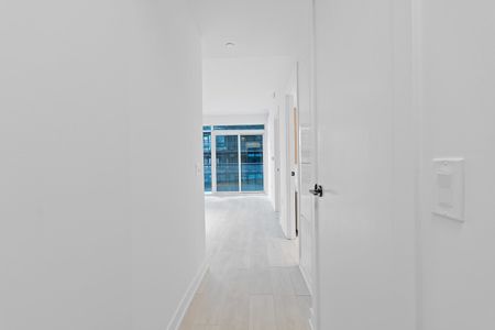 For Lease - 117 Broadway Avenue Unit# 1613, Toronto, Ontario - Photo 4