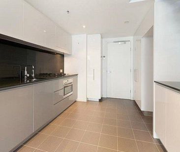 Elizabeth Bay - Photo 5