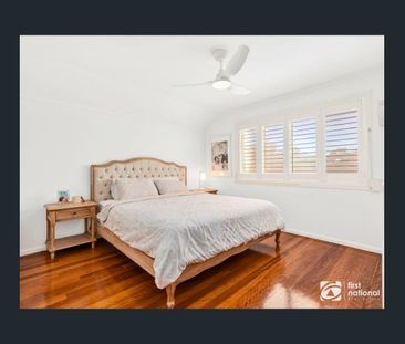 Spacious Family Home in a Sought-After Location - Photo 5