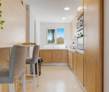 Penthouse in Estepona - Photo 5