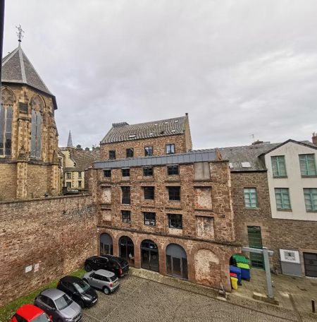 2 bedroom flat to rent - Photo 5