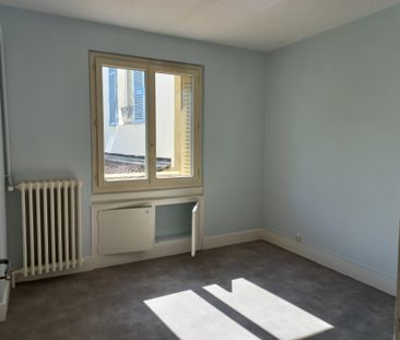 Location Appartement 2 pièces 51m² VICHY 03200 - Photo 3