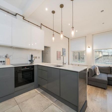 2 bedroom flat to rent - Photo 4