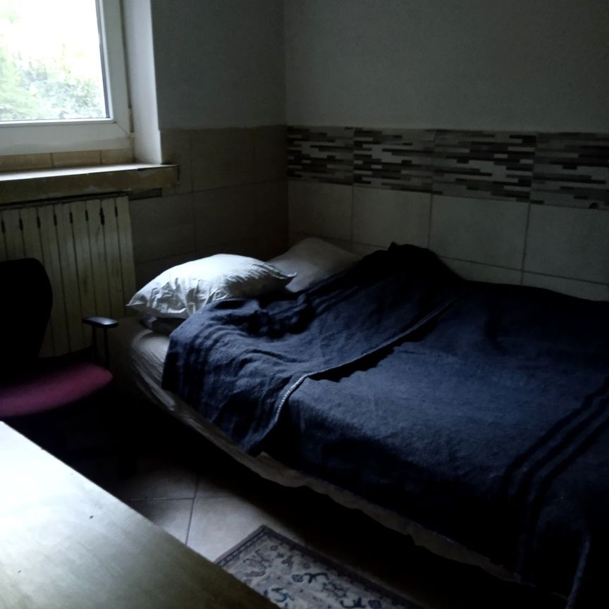 Pokój, ul. Tadżycka - Zdjęcie 1