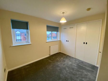 2 bedroom semi-detached house to rent - Photo 2