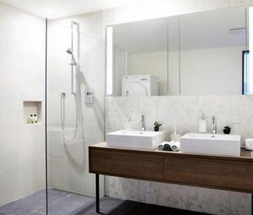 Attraktive, moderne Wohnung mitten in der Altstadt von Einsiedeln - Photo 5