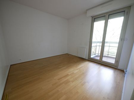 Location Appartement 5 pièces 105m² - Photo 3