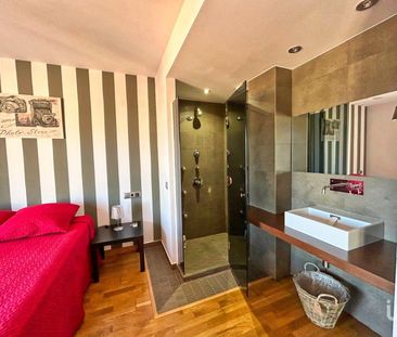 Piso 2 habitaciones de 123 m² en Calp (03710) - Photo 2