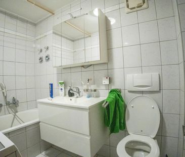 Tolle 3-Zimmer-Wohnung mit Einbauküche und Balkon nähe Klinikum - Photo 6