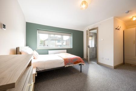 1 bedroom in a house share to rent - Photo 5