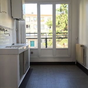 Location Appartement 2 pièces 53m² ROUEN 76100 - Photo 3