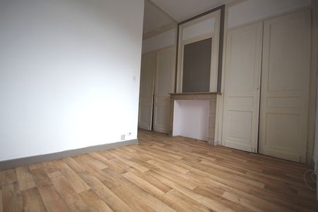 Location Appartement 2 pièces 28m² LILLE 59000 - Photo 4