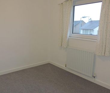 3 bedroom detached house to rent - Photo 4