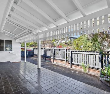 R1/58 Dorothea Street, Cannon Hill, Qld 4170 - Photo 4