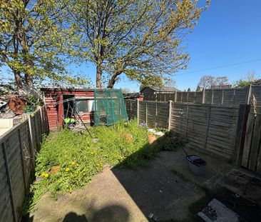 2 bedroom property to rent - Photo 5