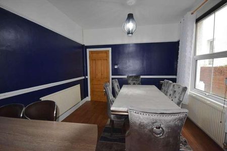 Highwalls Avenue, Dinas Powys, Vale Of Glamorgan, CF64 - Photo 4