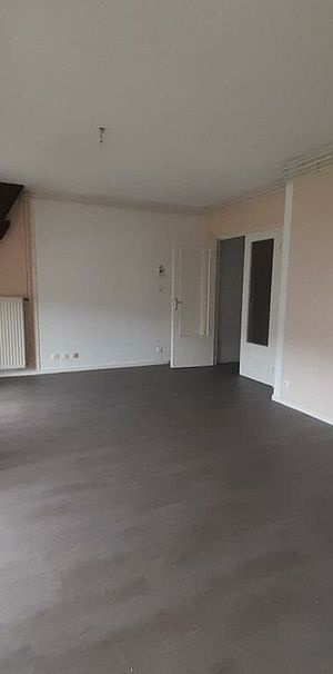 COURS APPARTEMENT T2 - Photo 1