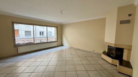 Maison de ville Aix En Provence 202 m2 - Photo 2