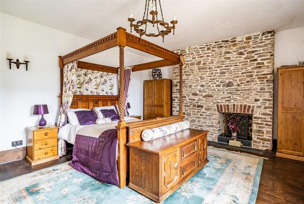 5 bedroom detached house to rent - Photo 1