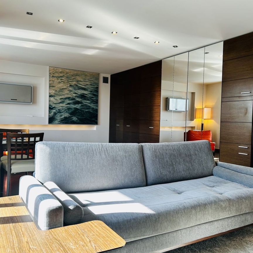 Apartament z klimą– Pałac Kultury, loggia 10m2 - Zdjęcie 1