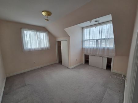 For Lease - 132 Victoria Street, Port Hope, Ontario - Photo 2