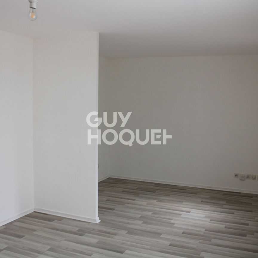 STUDIO LE PERRAY EN YVELINES - Photo 1