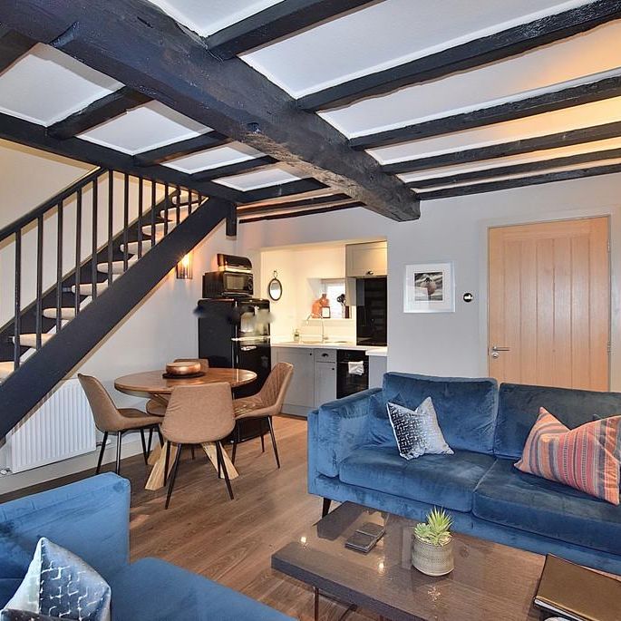 2 bedroom cottage to rent - Photo 1