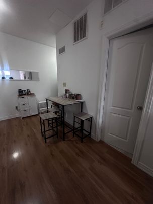 For Lease - 198 Augusta Avenue Unit# 1, Toronto, Ontario - Photo 1