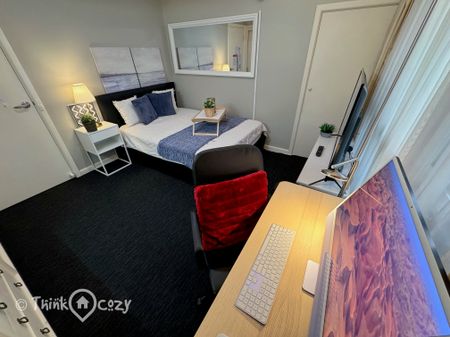 Burwood East - Photo 2