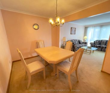 23 St. Paschal Court N #Room #2 - Photo 3