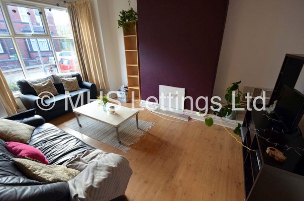 4 Bedroom Mid Terraced House for rent in Stanmore Street - Photo 1